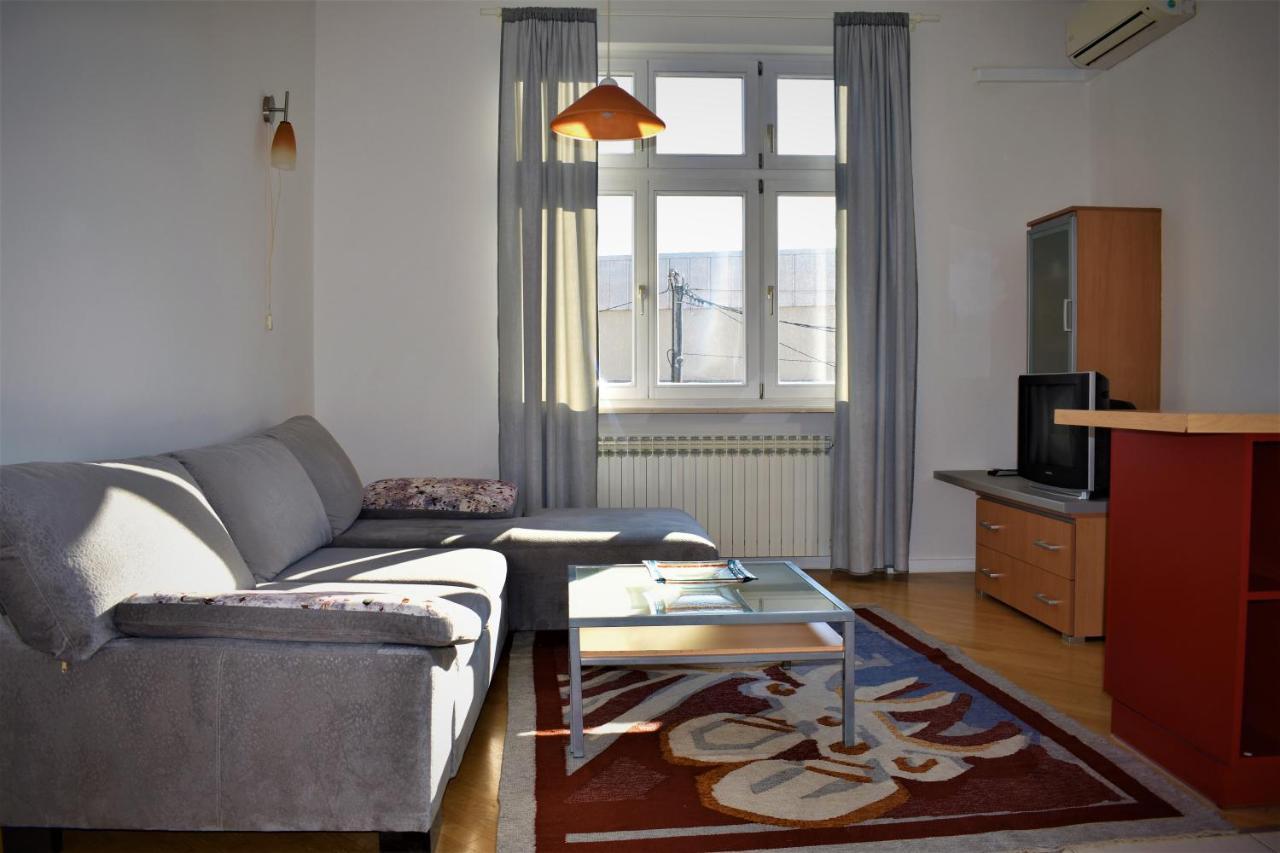 Apartment Mejtas With Free Parking Sarajevo Bagian luar foto